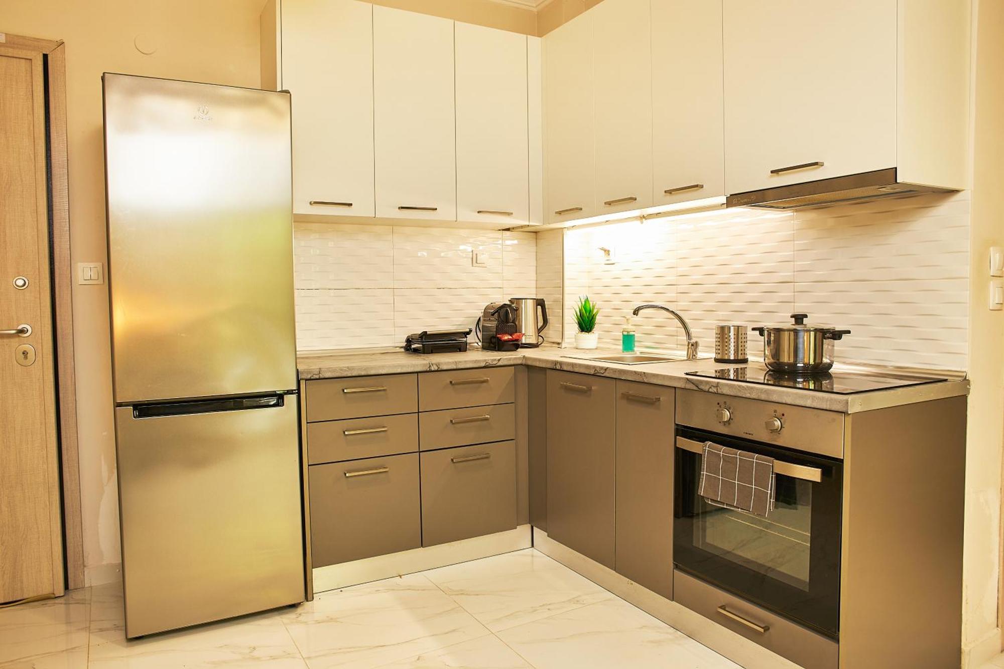 Marble Shine Apartment Near The City Center By Binobi! Солун Екстериор снимка